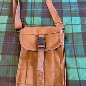Canvas hiking satchel.